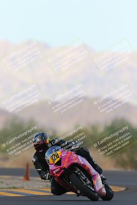 media/Sep-24-2022-CVMA (Sat) [[a45f954247]]/Race 10 Amateur Supersport Middleweight/